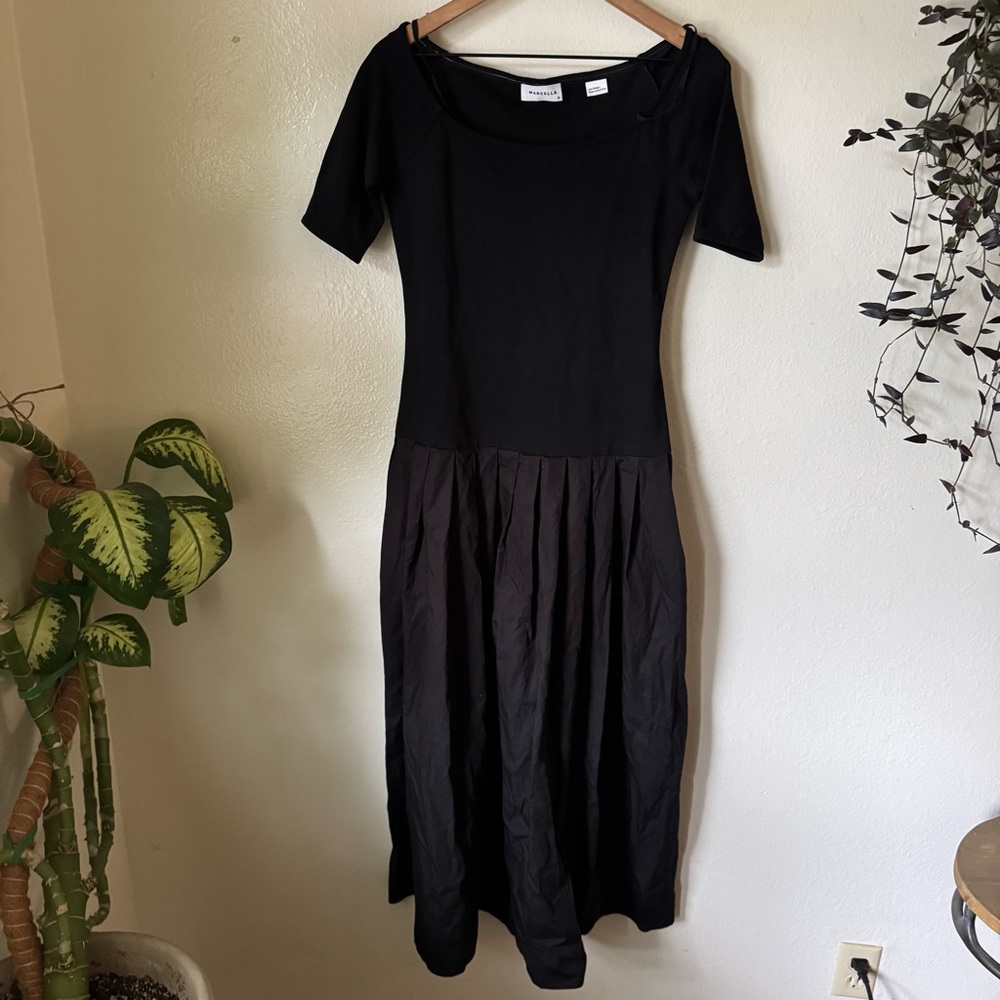 Marcella | Mila European Ponte & Cotton Maxi Dress - Picture 2 of 8